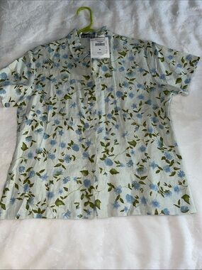 Silk Club size M green/blue floral button-down linen shirt-NWT